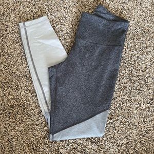 Old Navy Active Go-Dry Leggings